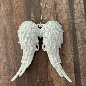 Kurt Adler Angel Wing Christmas Ornament White And Silver Glitter 6” x 4”
